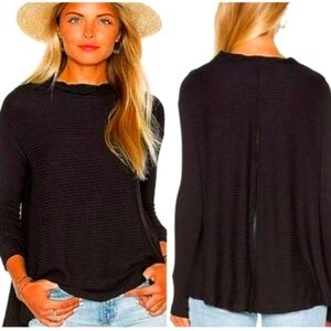 We The Free Lover Split Back Mock Neck Ribbed Knit Top size S/M Black